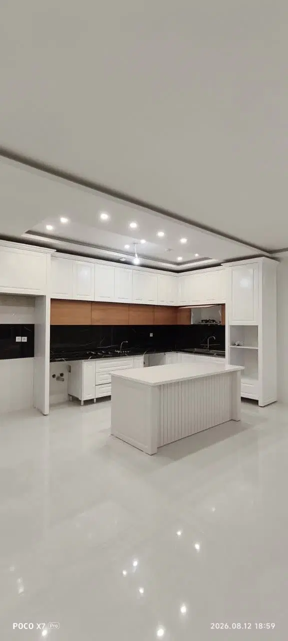 آپارتمان ۱۰۰متری صفر شاهنامه ۴۵