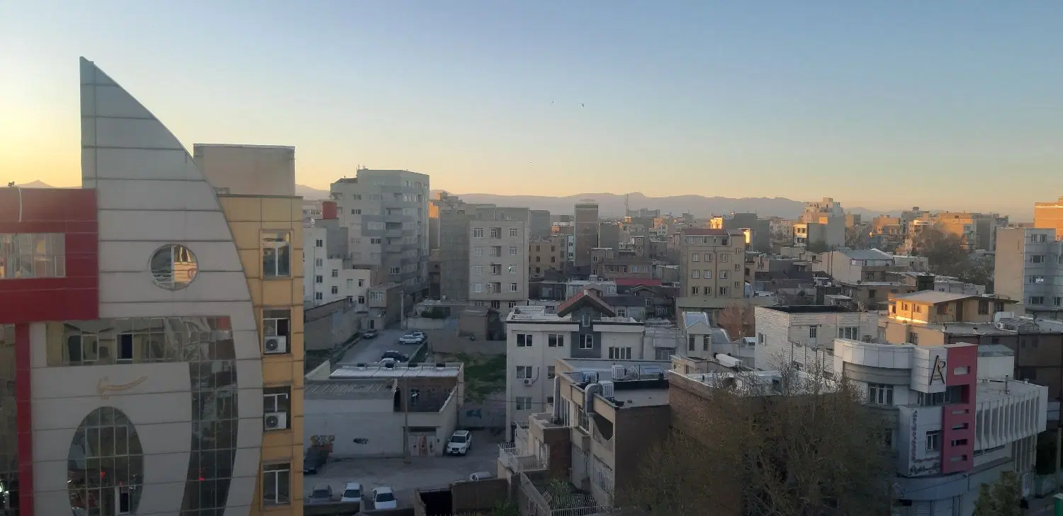 زمین ب متراژ ۱۸۰ متر