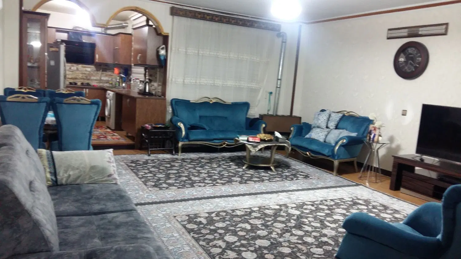 آپارتمان ۱۰۳ مترتکواحد