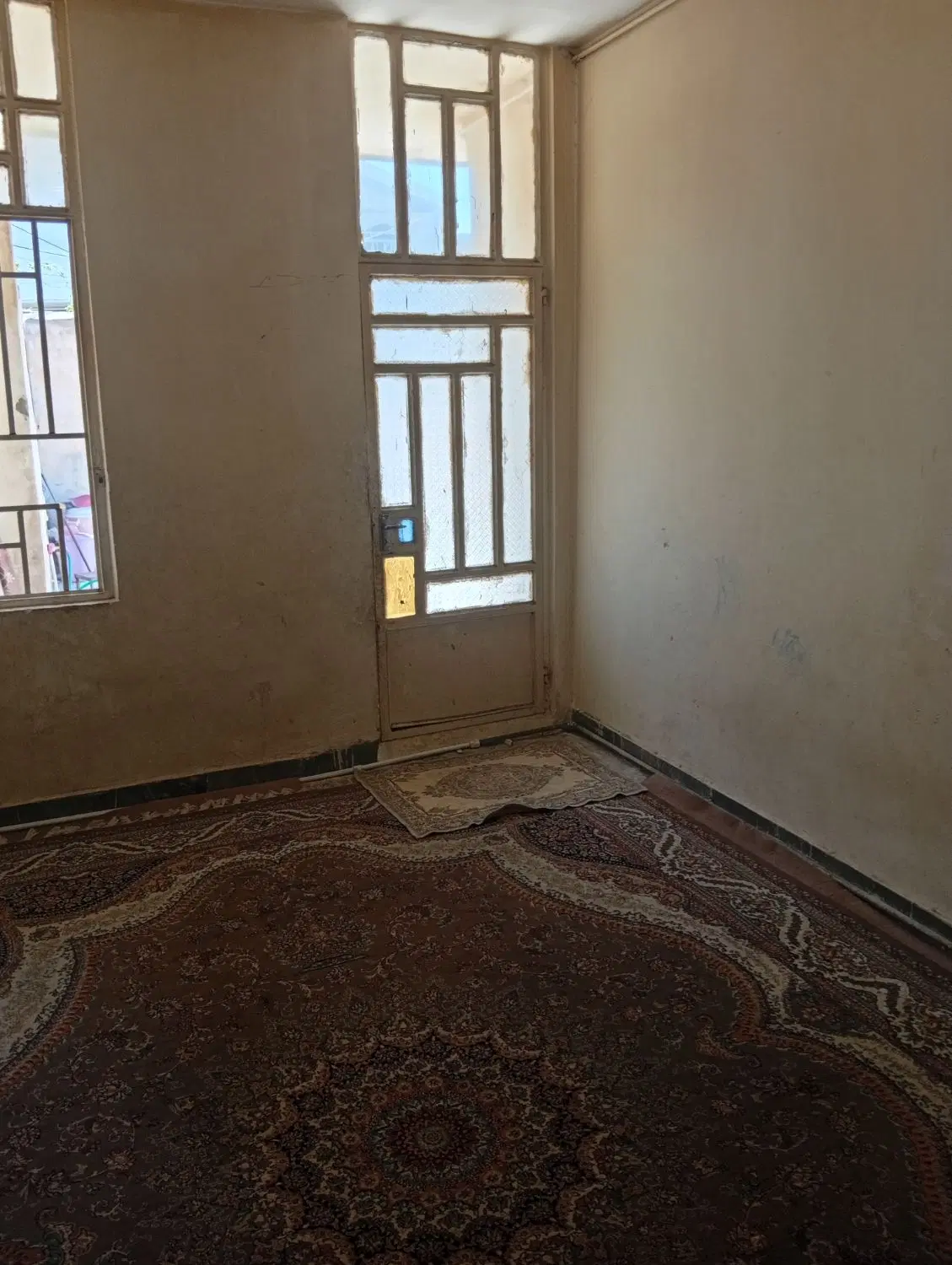 خانه۱۵۰متری پشته حسین آباد