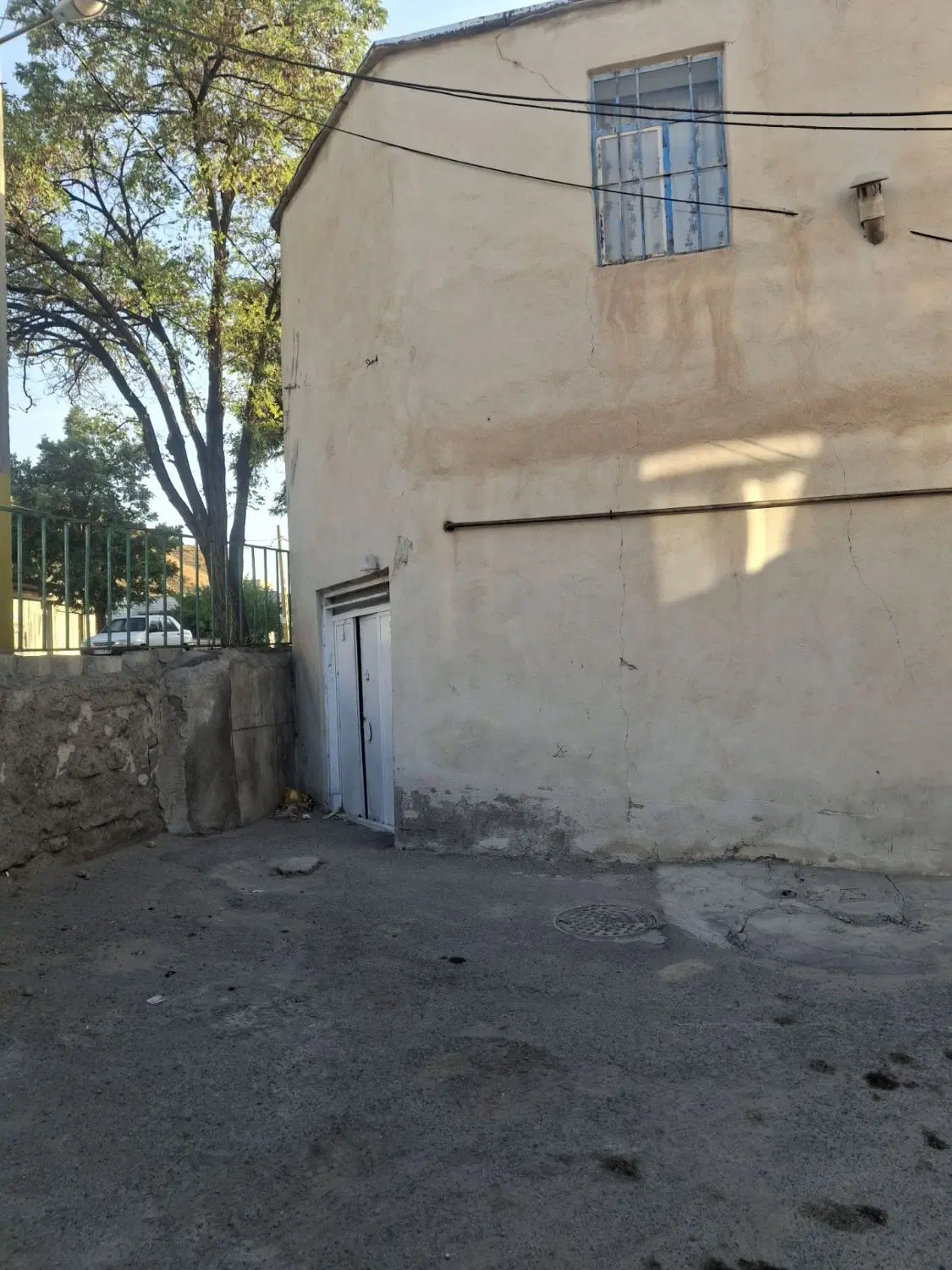 فروش ملک در بستان آباد