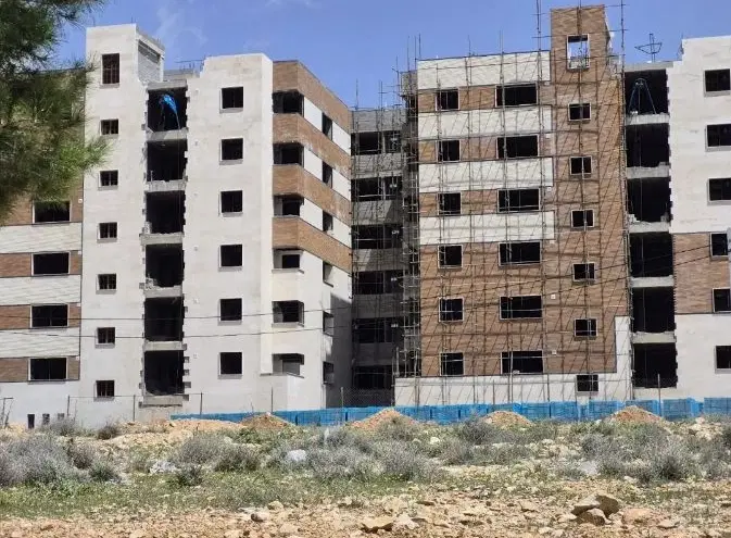 امتیاز آپارتمان اکباتان صدرا