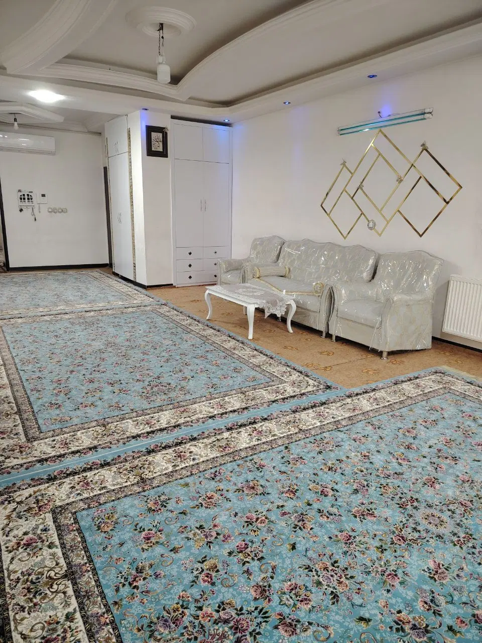 آپارتمان ۱۰۱ متری فول امکانات