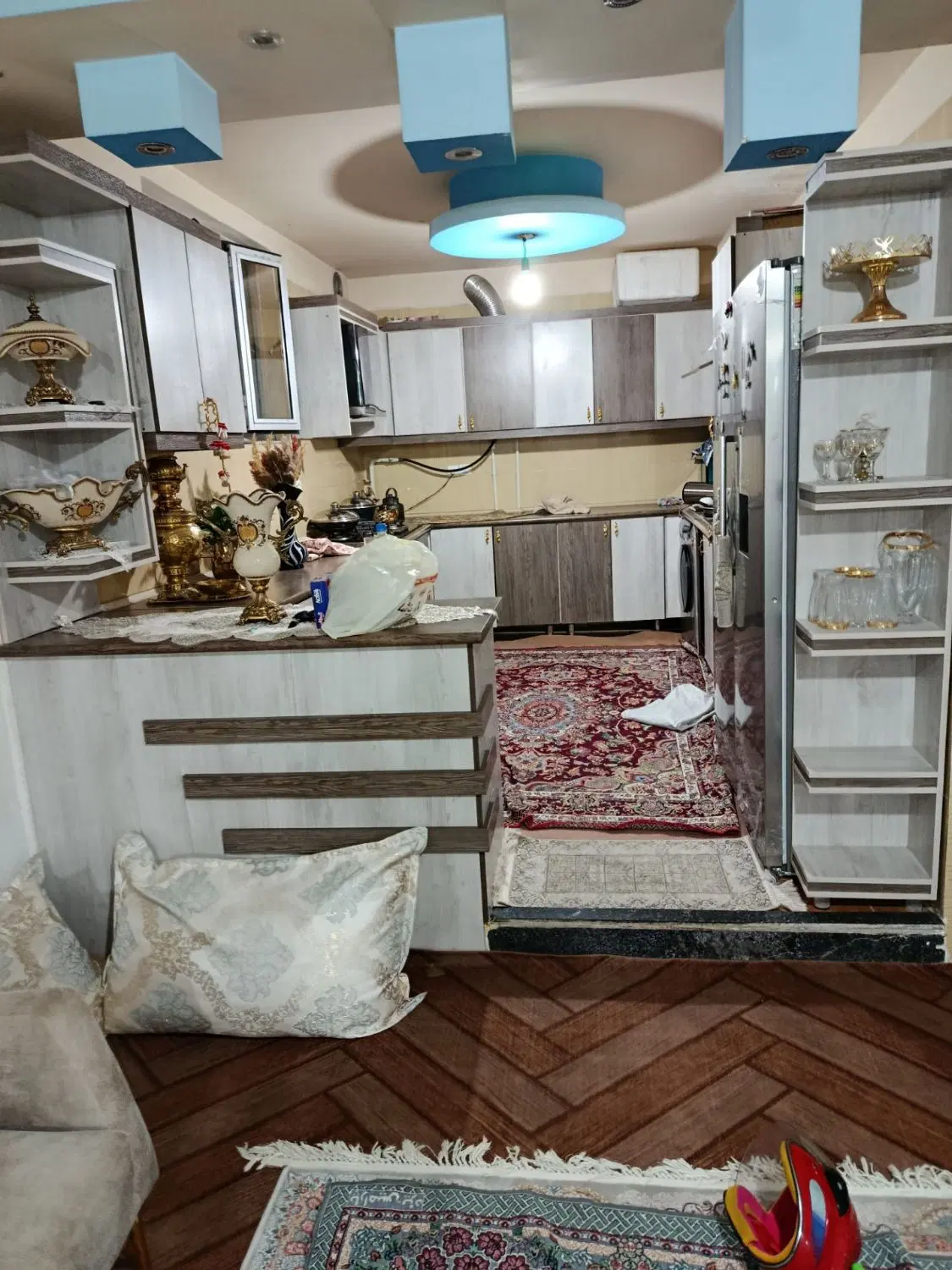 آپارتمان ۱۰۰متری