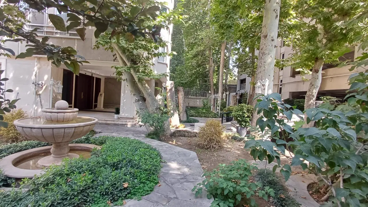 برج باغ۱۵۰متر_۳خواب_مشاعات کامل_۳۰ مترتراس کاربردی
