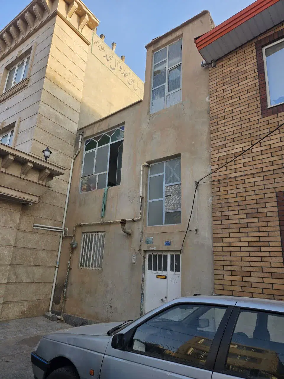 خانه ۲ طبقه زنگارکی ۱۲متری چمران