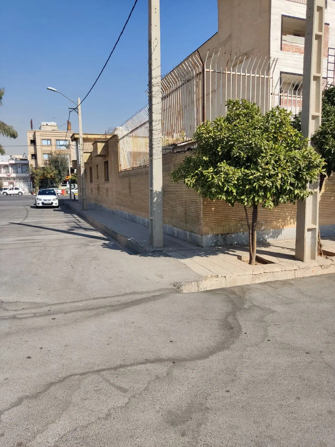ویلای برو بلوار پاسارگاد غربی  با ۵۰منرتجاری