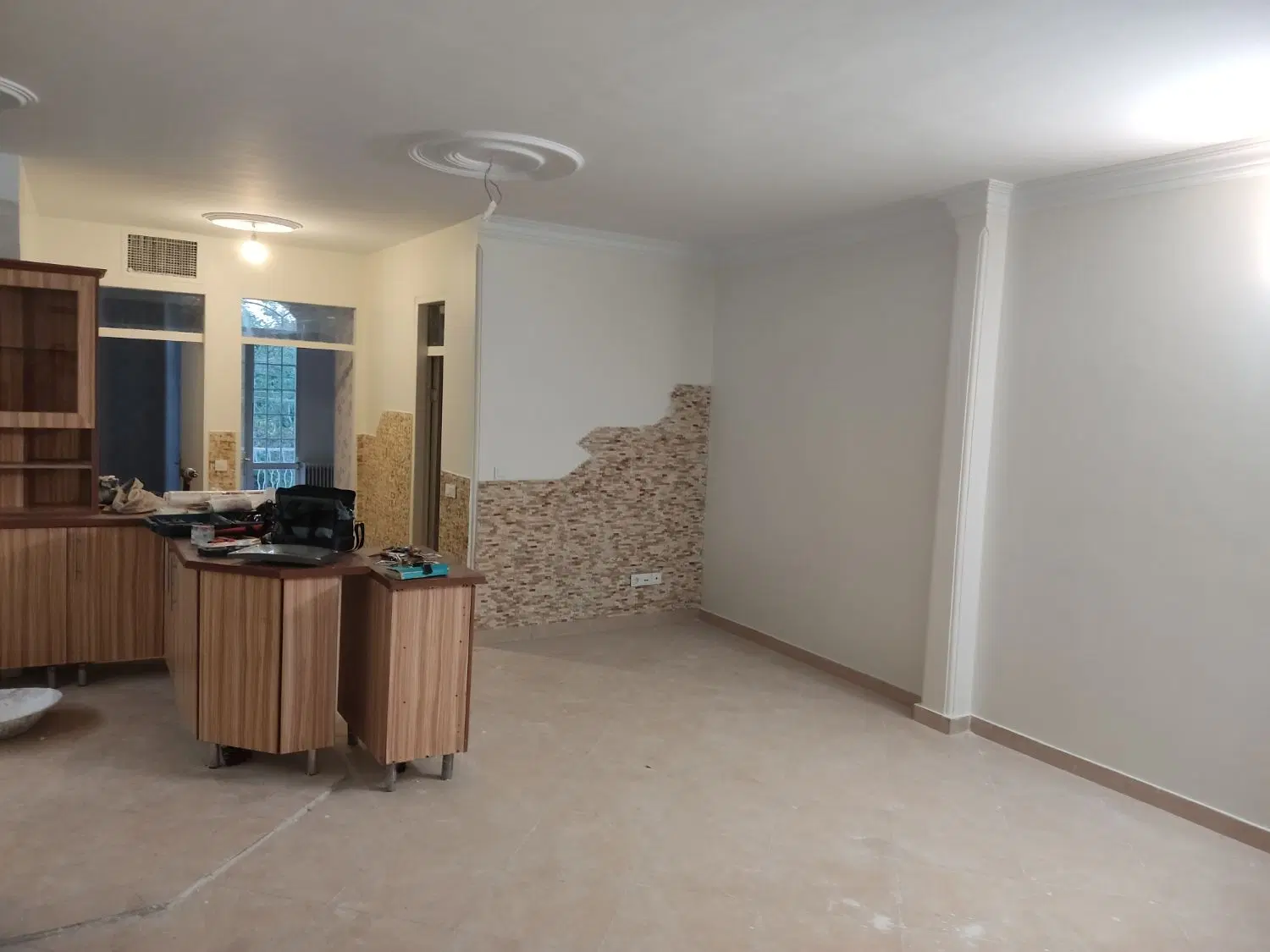 ۷۶ متر ۲ خوابه _ تاپ لوکیشن بهنام