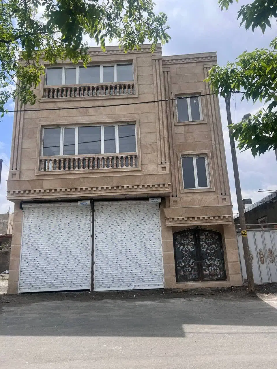 خانه ویلایی شخصی ساز