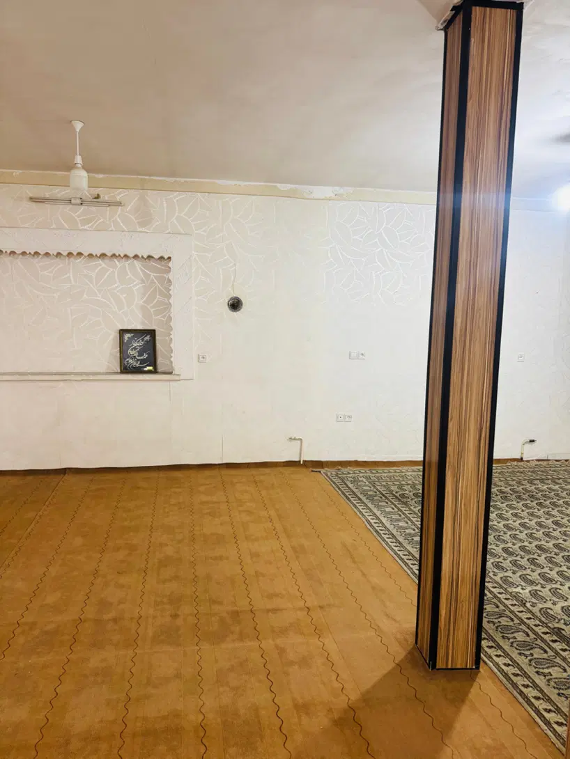 ویلایی دربست بر بلوار نرسیده به میدان مادر