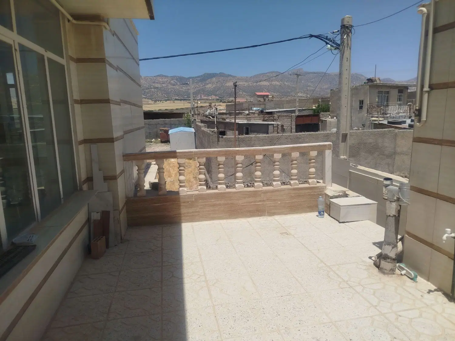 فروش یا معاوضه منزل ویلایی دو طبقه