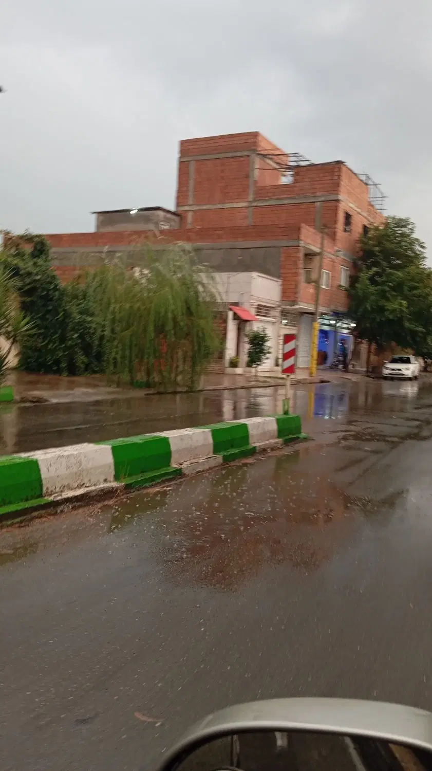 زمین تجاری درخیابان بخشداری خان ببین