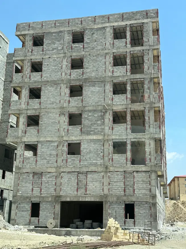 ۱۰۵متر ۲خواب ویو دار مدارک تکمیل