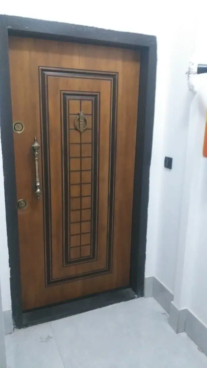 87 متری چهارراه شاهد و امامیه