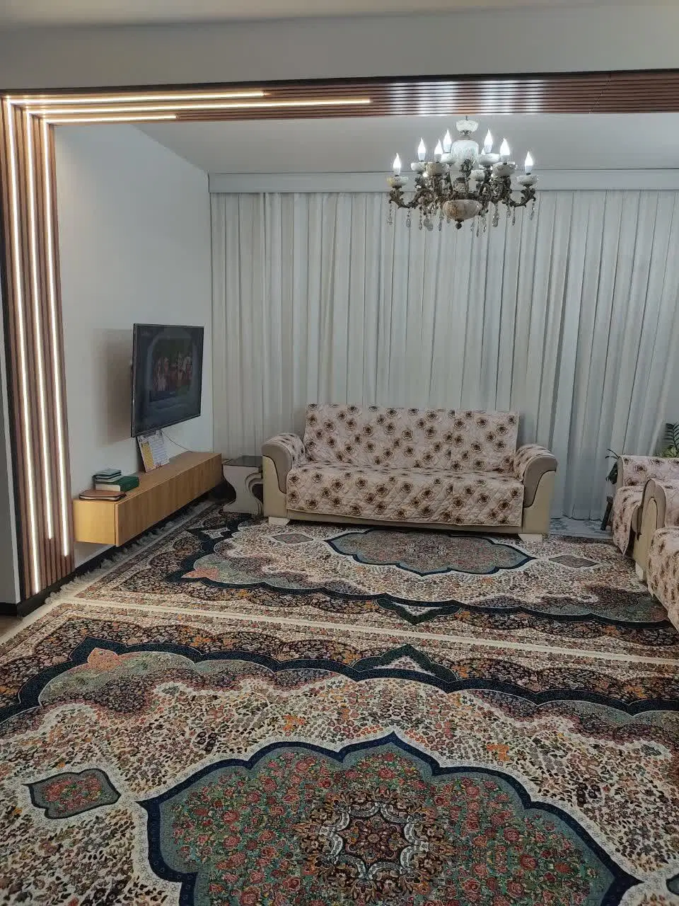 آپارتمال مارال آزادشهر