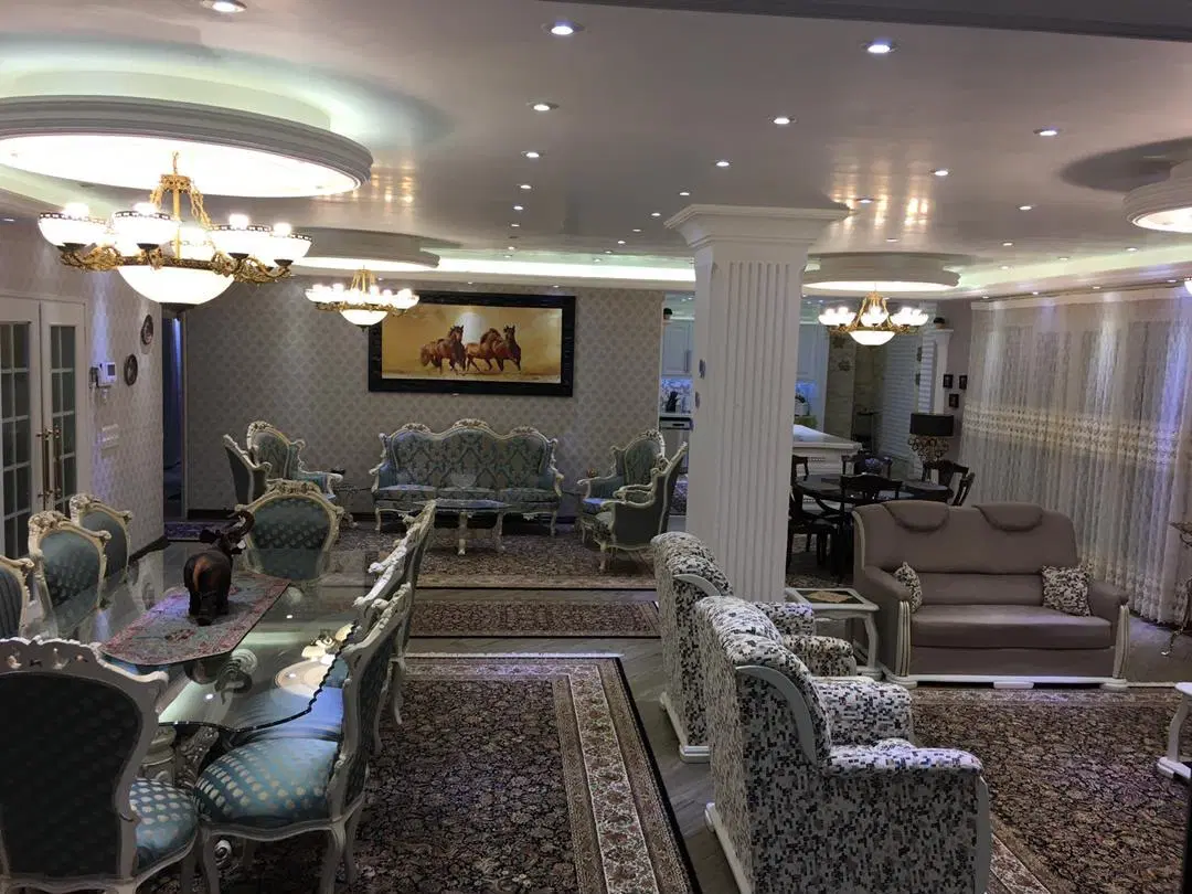 فروش پنت هاوس ۲۴۰متر، طبقه ۷،بلوار طالقانی