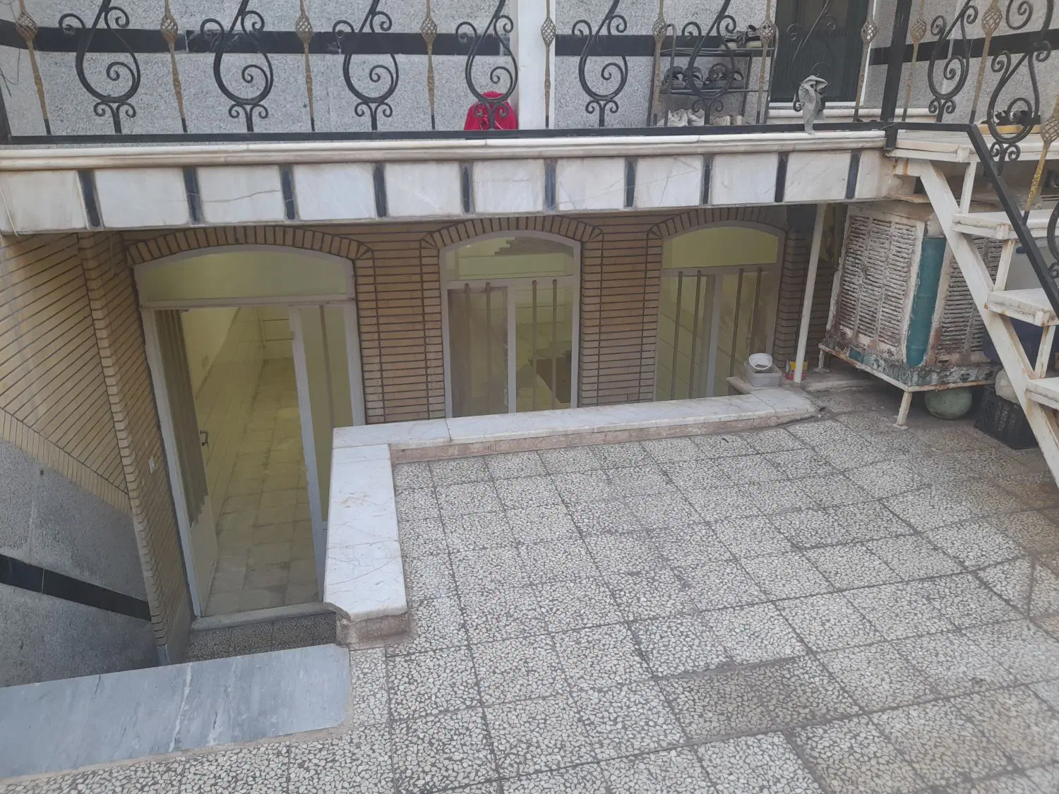 اجاره زیرزمین