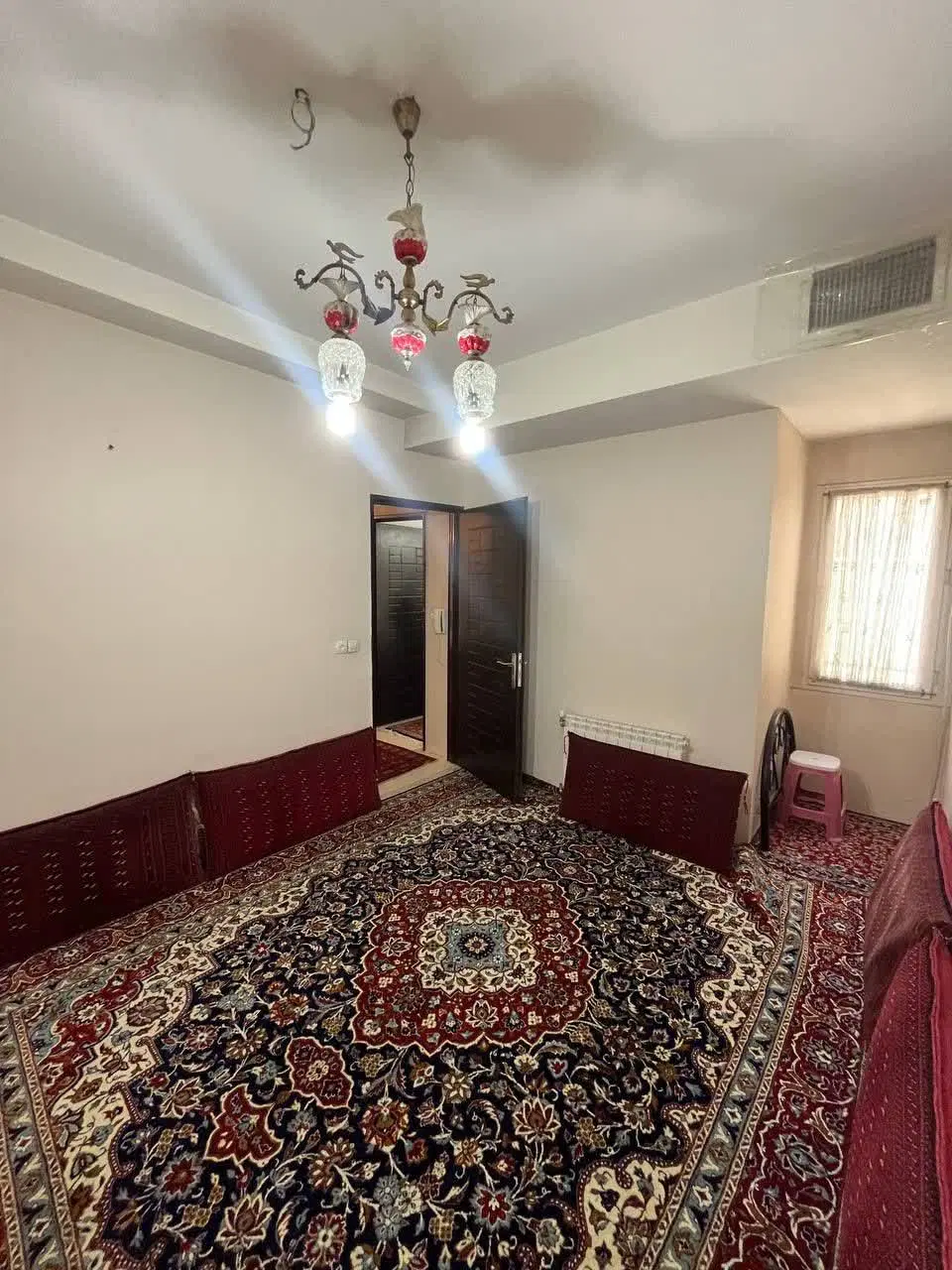 آپارتمان ۹۰ متری فول