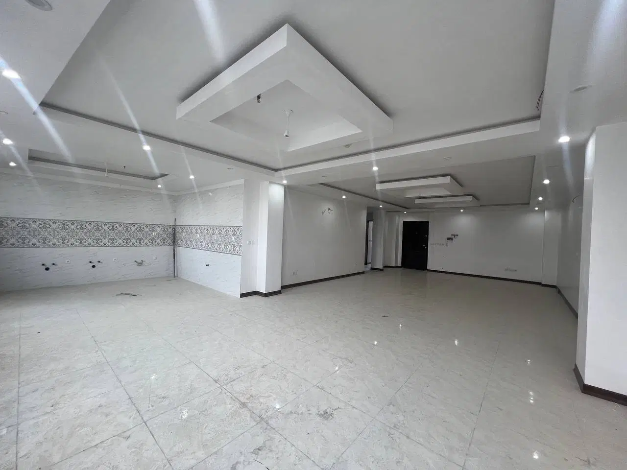 آپارتمان ۱۵۳متری کلیدنخورده