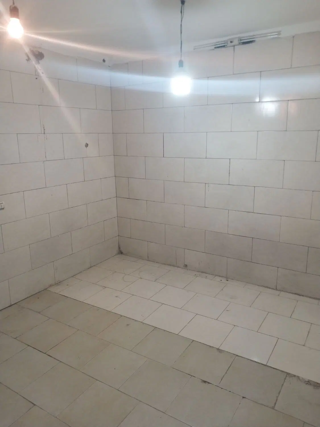 مغازه ۱۶ متری