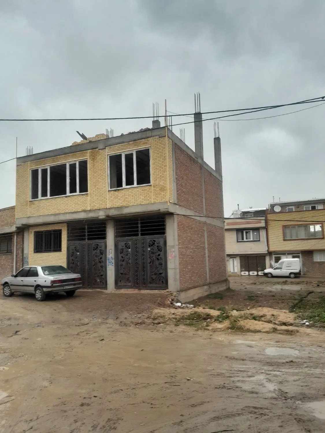 فروش خانه نیمه کاره