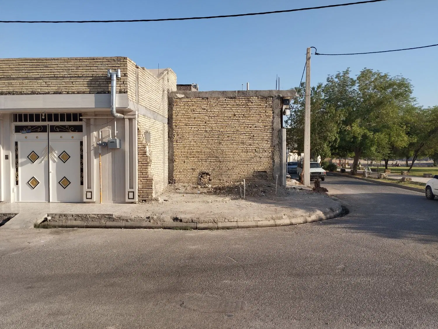 زمین مغازه دونبش زیباشهر
