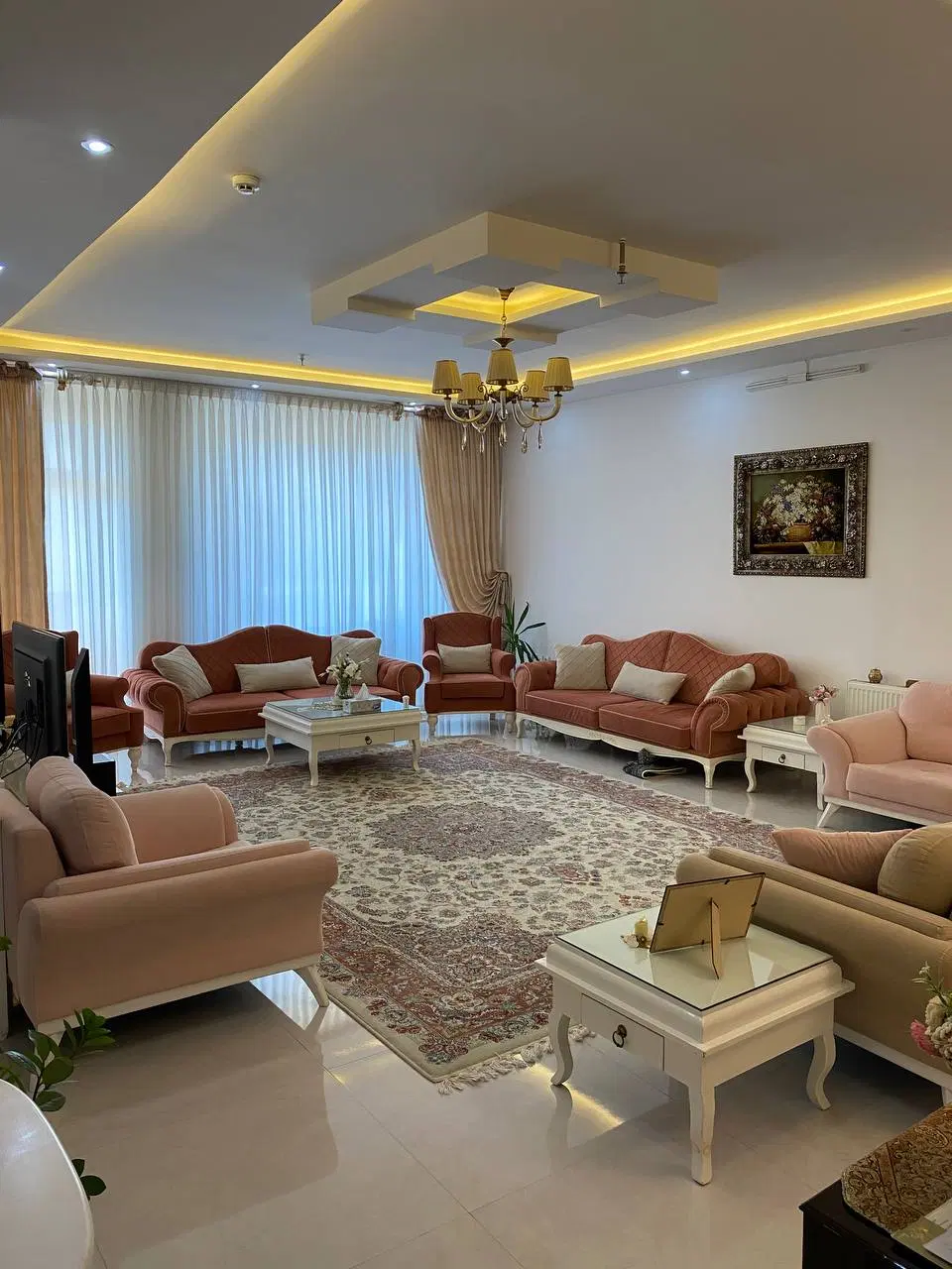 فروش واحد آپارتمان ۱۰۰ متری _ آیت شمالی