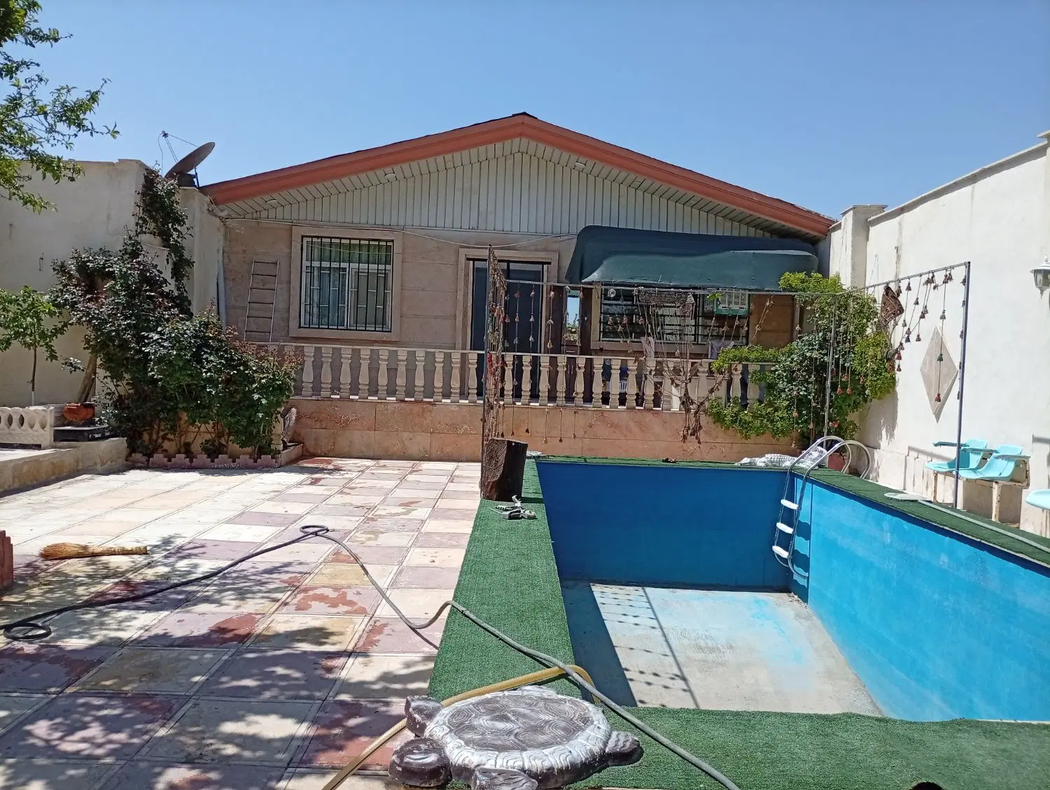 باغ و باغچه