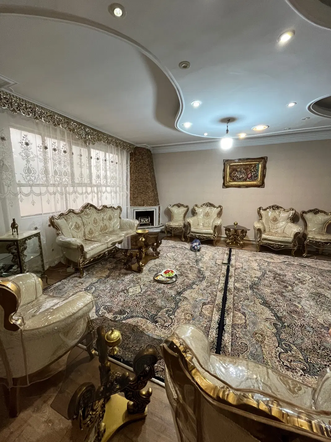 ۸۱ متر _ سند تک برگ _ رو به نما _ شیک