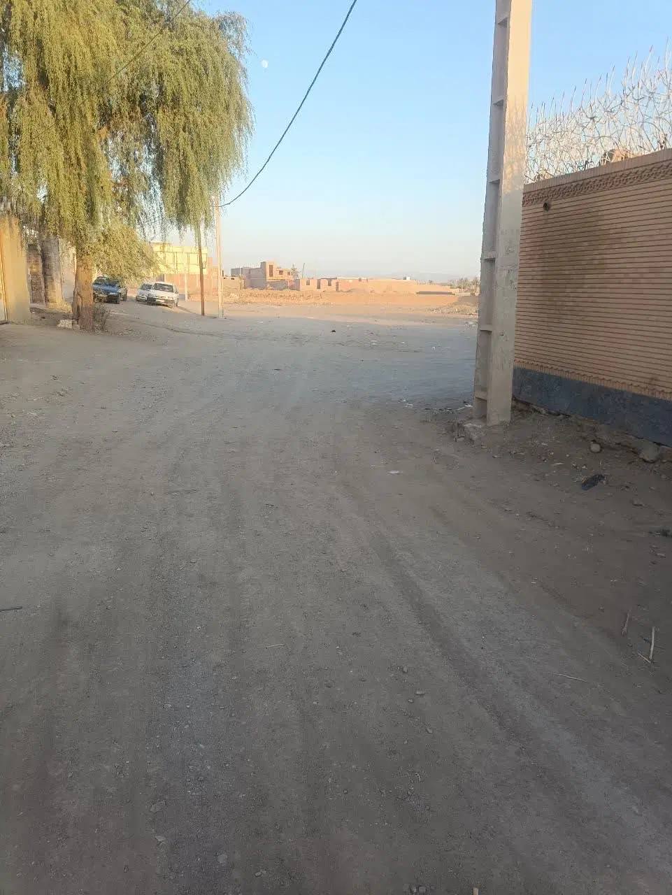 زمین مسکونی الزهرا۱۶ ( کلینک)