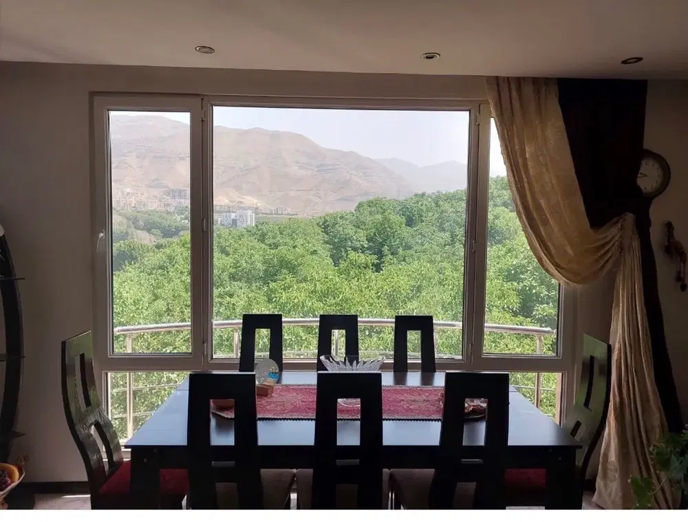 یک واحد آپارتمان دو نبش مجهز با منظره بی نظیر