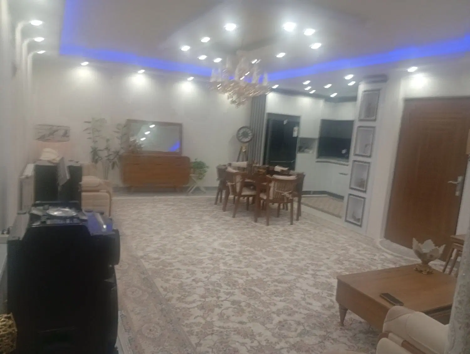 4طبقه ساختمان  نوساز با متریال درجه یک