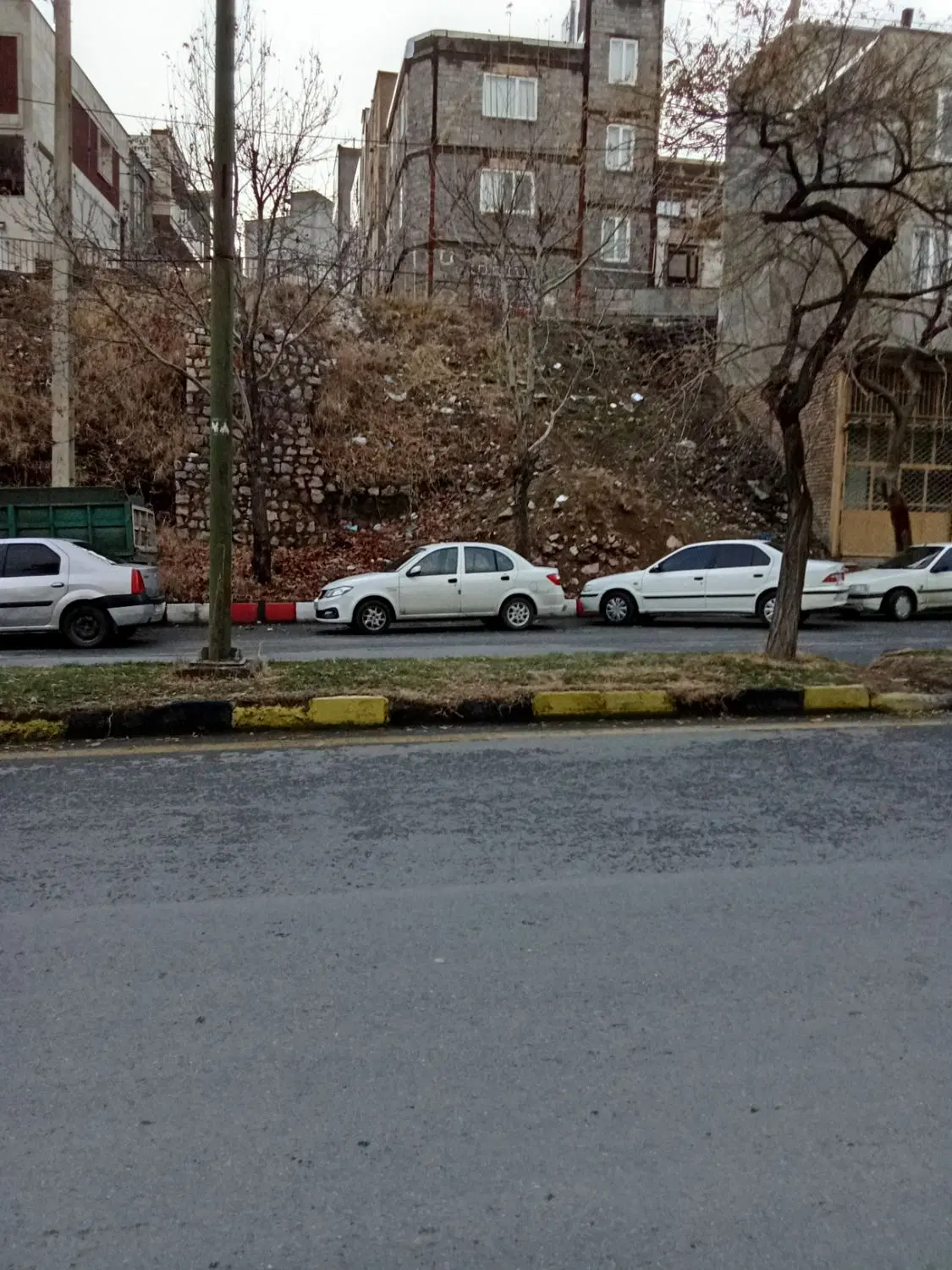 زمین ۸۱ متری بلوار کردستان تجاری مسکونی پنج طبقه