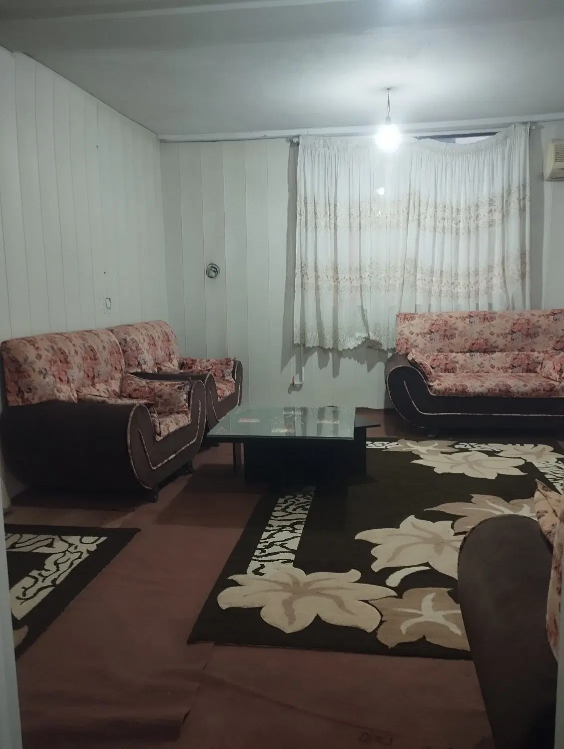 رهن کامل 650اجاره 300ماهی 10دربشمن