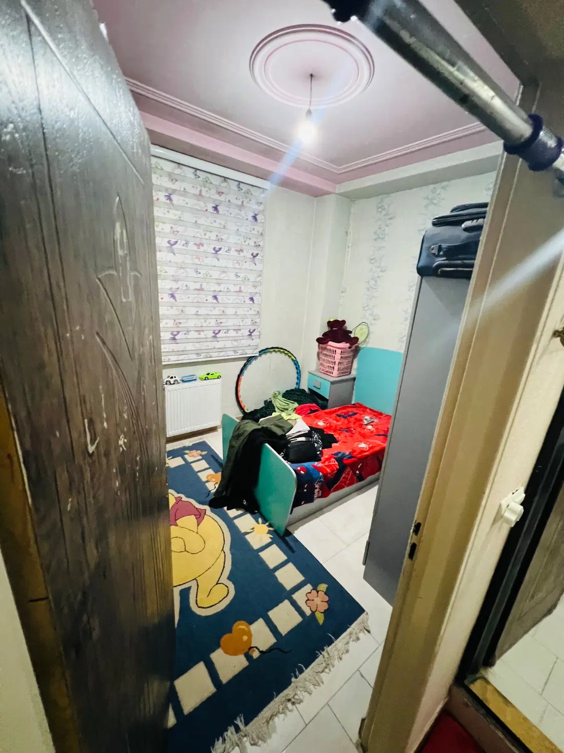 خانه تک  واحدی  با تمام امکانات