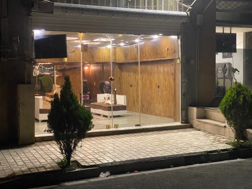 رهن مغازه ۴۰متری نبش بلوارکنگرانی