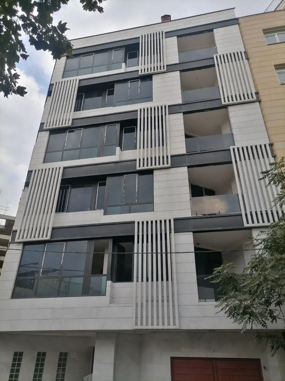 فروش آپارتمان یکجا