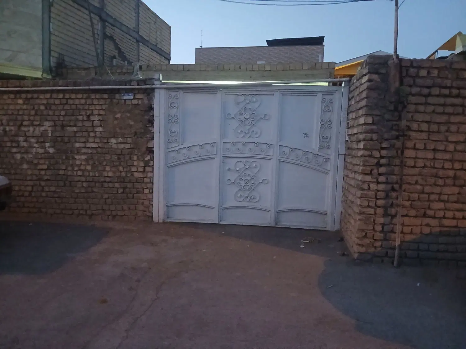 منزل مسکونی هویه خیابان گلزار شهدا