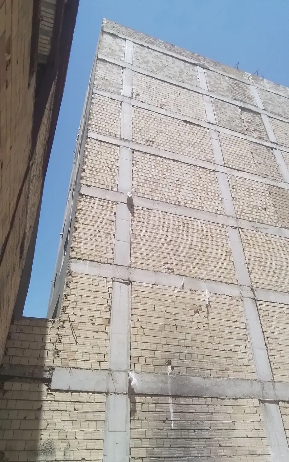 فروش ۶ داگ زمین ۲۰۰ متری کرج ماهدشت شهرک فرهنگیان