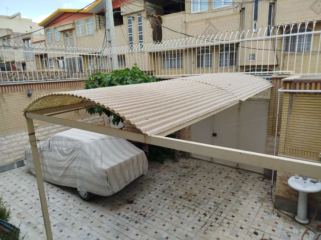 ویلایی ۱۸۰متری باجک سه