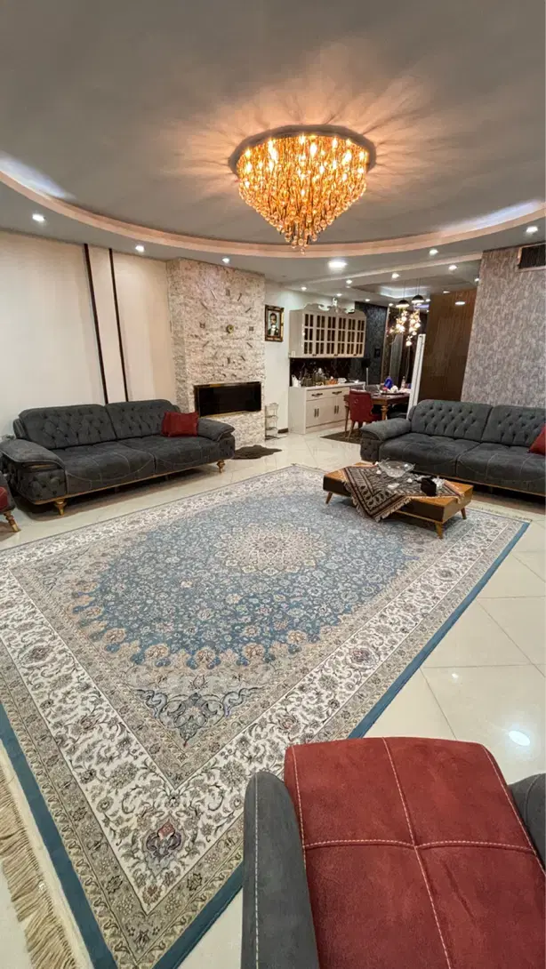 پنت هاوس ۱۳۰ متری ۲ خوابه پارکینگ اختصاصی
