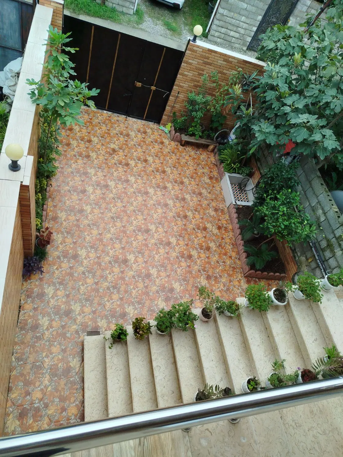 دو واحد خانه ی ویلایی