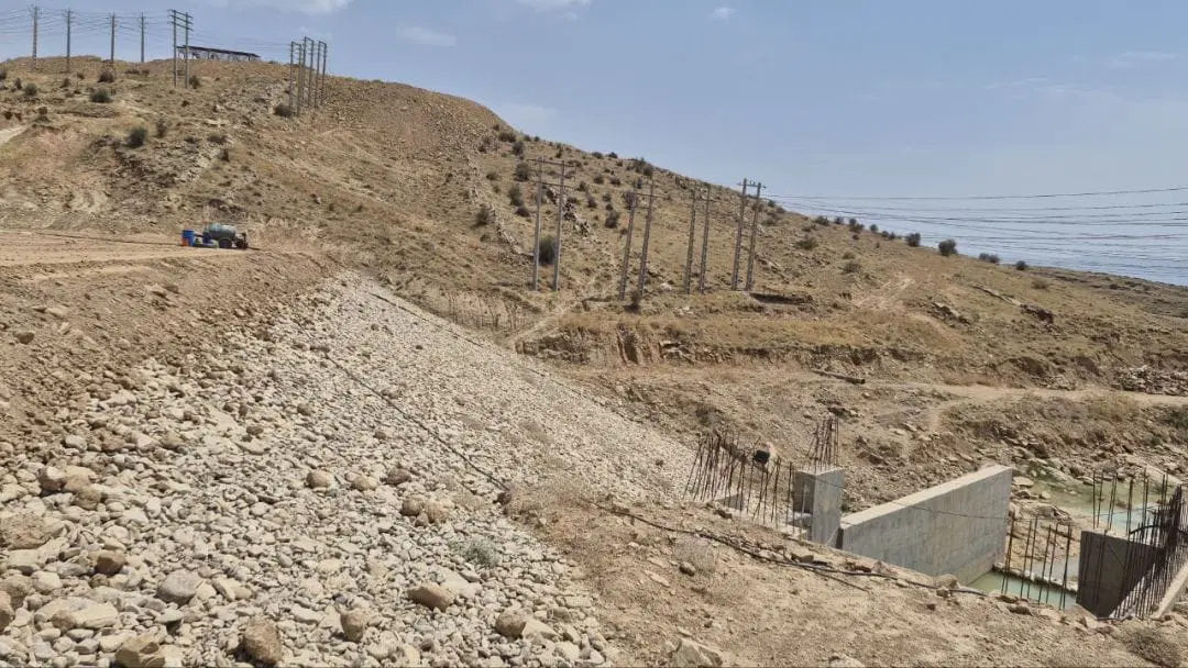 ۲۰۰متر واگذری فرمانداری جنب عمده فروشان نجف آباد