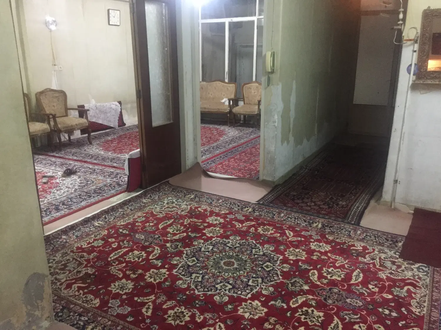 ملک دوکله تجاری مسکونی بر چهارمردان
