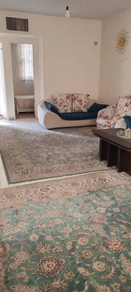 ۶۵ متری ، ارجمندی ، دو خوابه نزدیک مترو