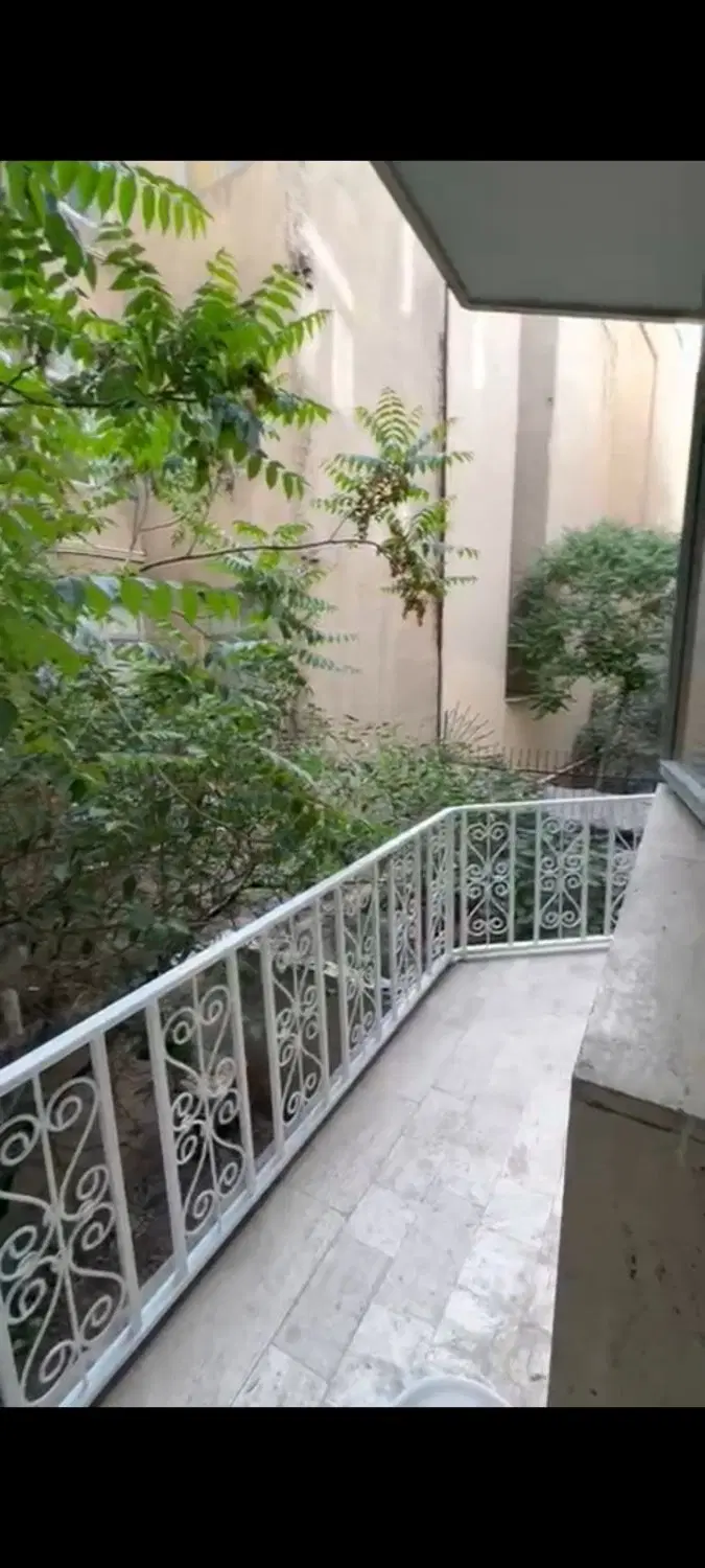 فروش ۴۲ متر تک واحدی (خوش نقشه)