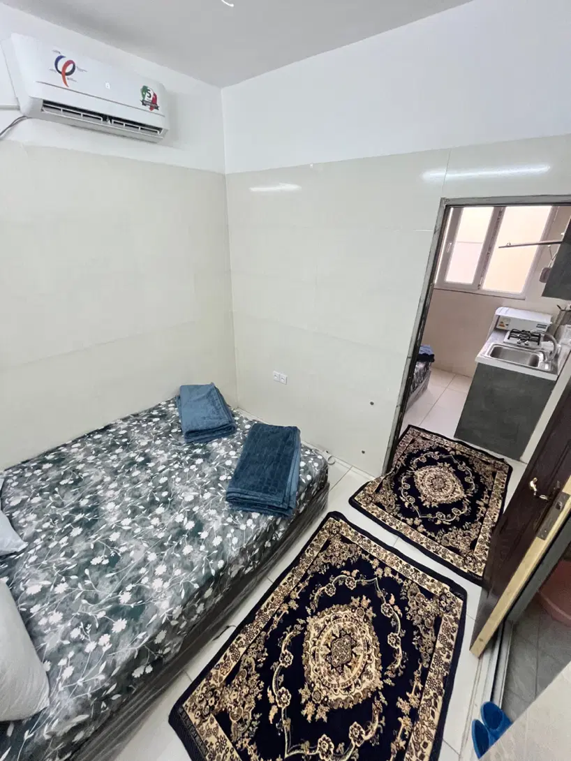 سوییت منزل اهورا هتل مسافرخونه     ساعتی و روزانه