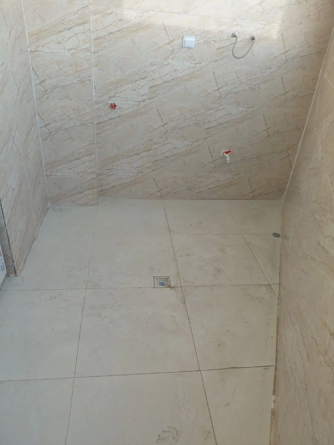 رهن اجاره واحد ۱۲۰متری کلید اول هشت بنگله
