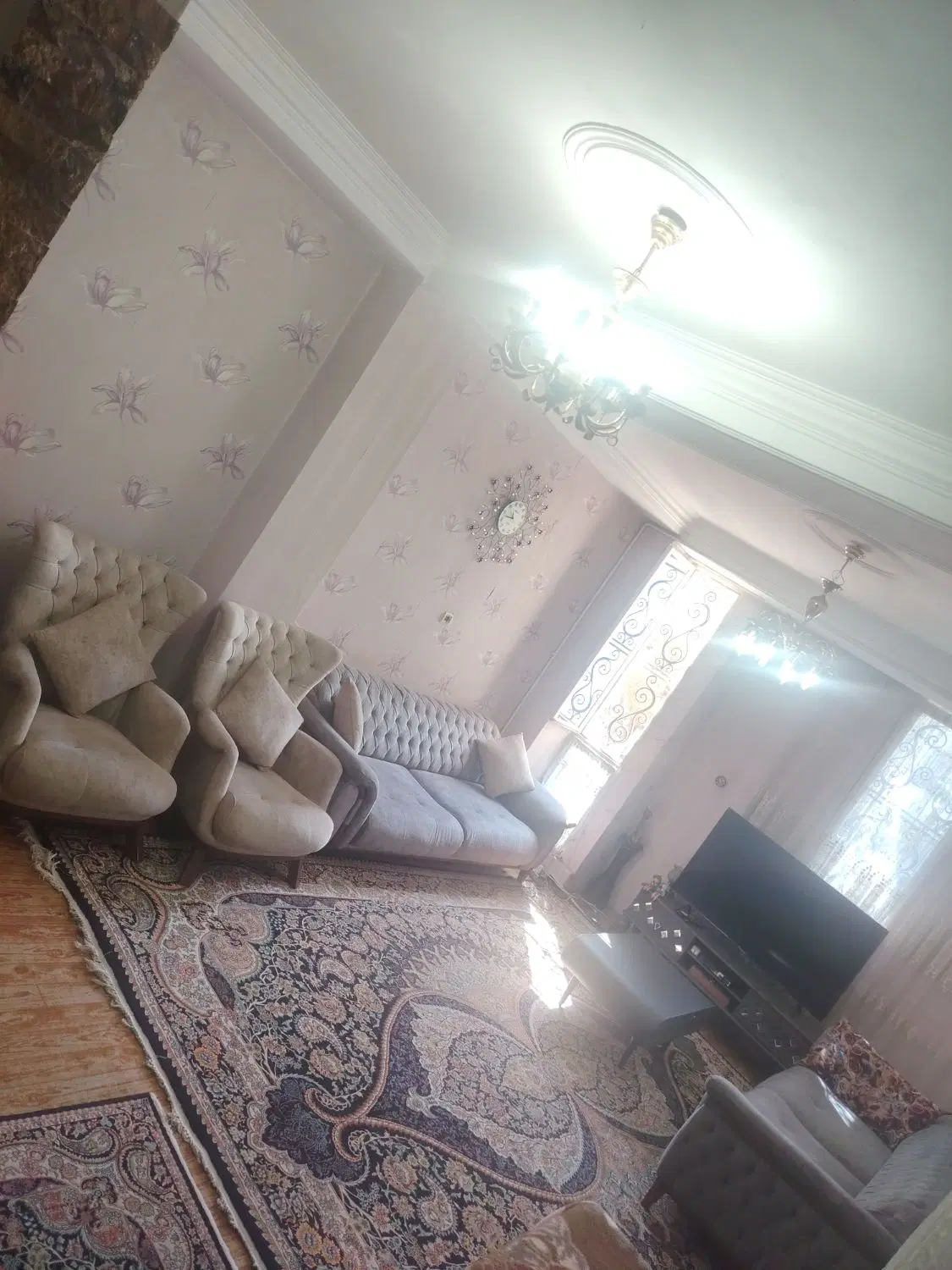 خانه ۷۳ متری نزدیک خیابان اصلی فردیس