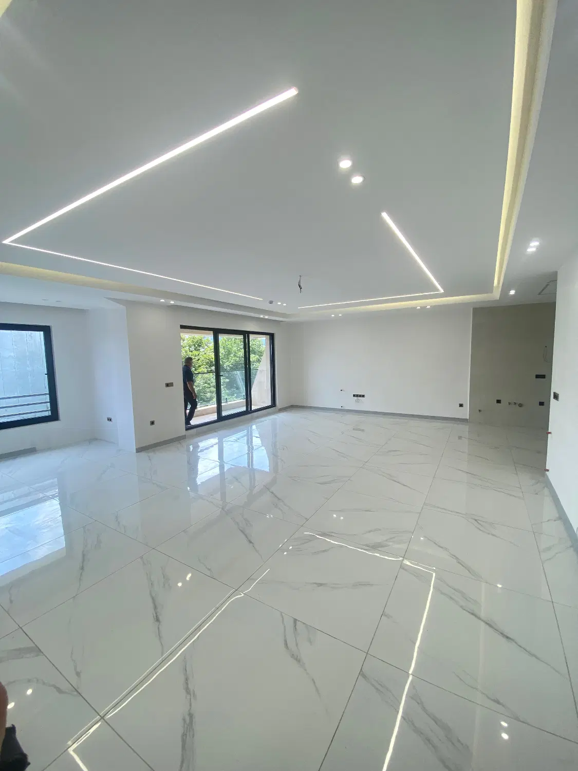 اجاره تکواحدی ۲۰۰ متری نوساز در خرمشهر